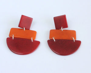 Handmade earring, sustainable, tagua, push back, red