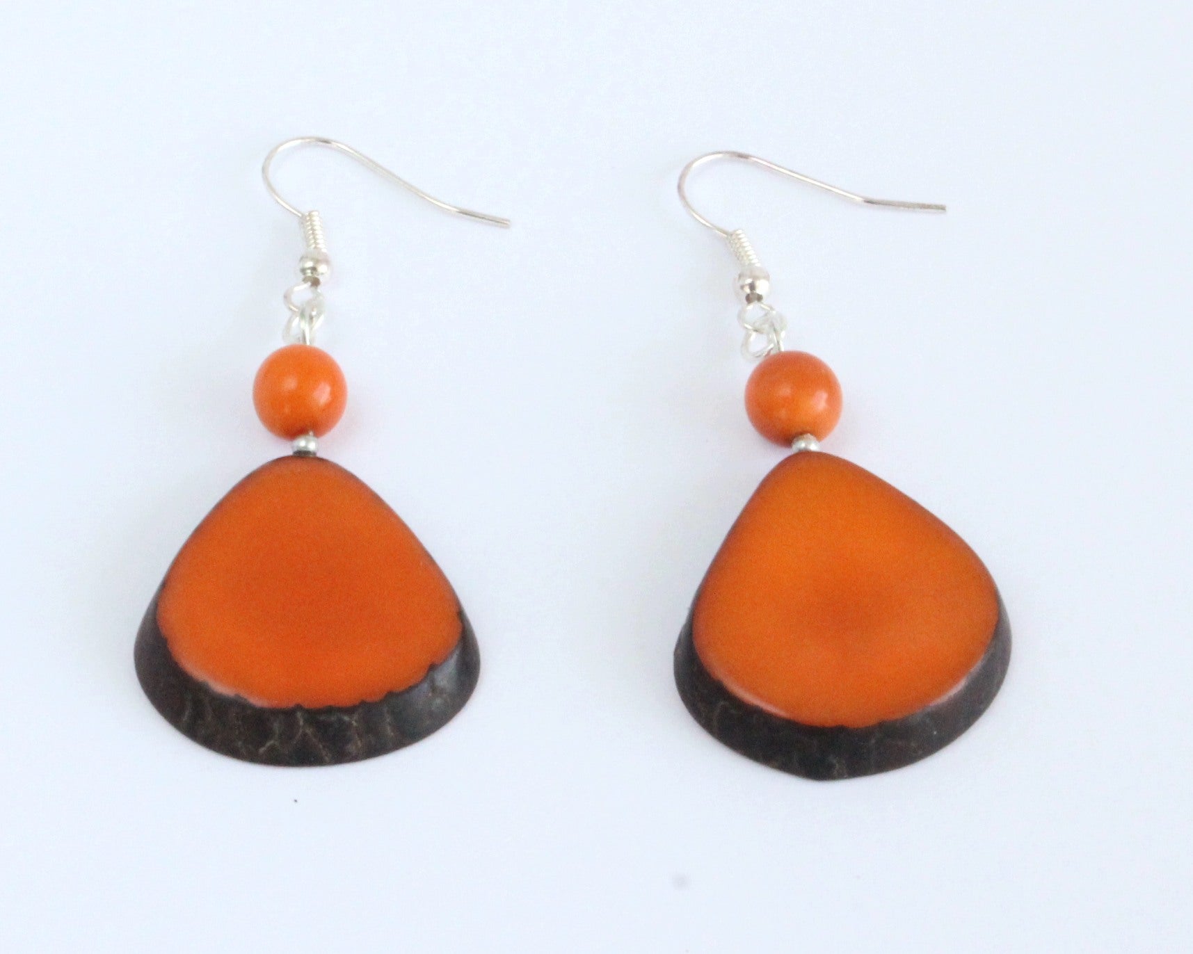 Handmade earring, fish hook, tagua, colourful, orange, front