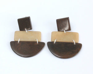 Handmade earring, sustainable, tagua, push back, brown