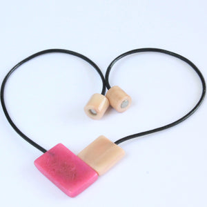 Handmade necklace, sustainable, tagua nut, magnetic lock, pink